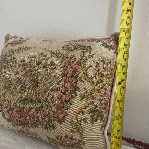 Vintage Shabby Chic Cottage Core Tapestry Pink 11inx8in Accent Decor Pillow - Picture 7 of 8
